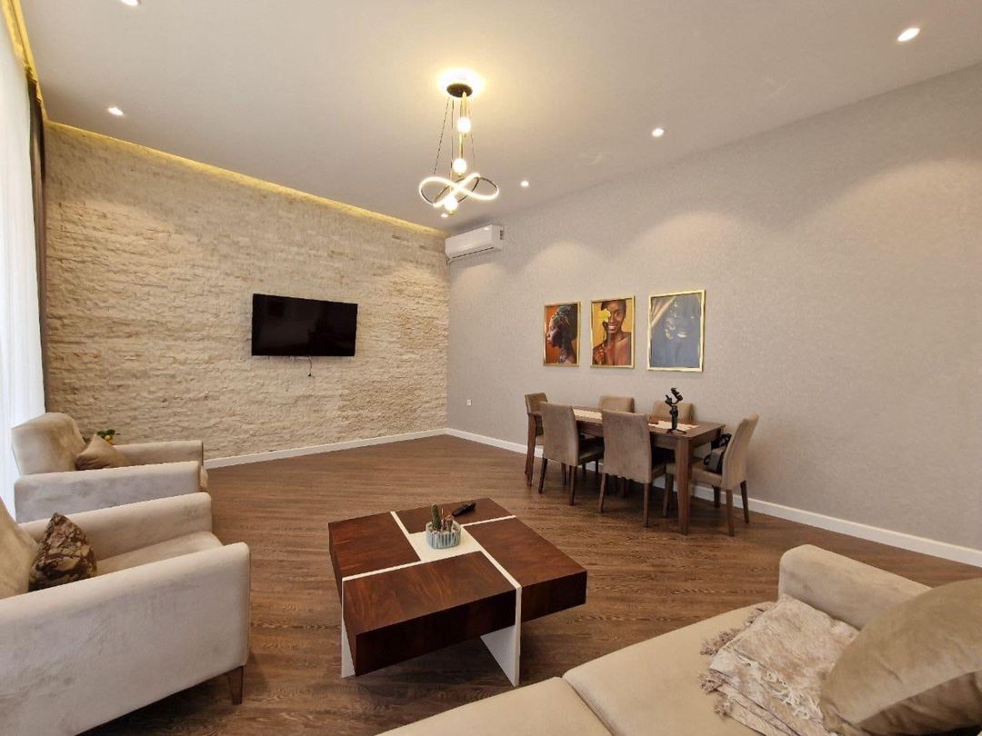 İcarəyə verilir 4 otaqlı həyət evi/bağ evi 240 m² — Ev, villa, Bakı (8)