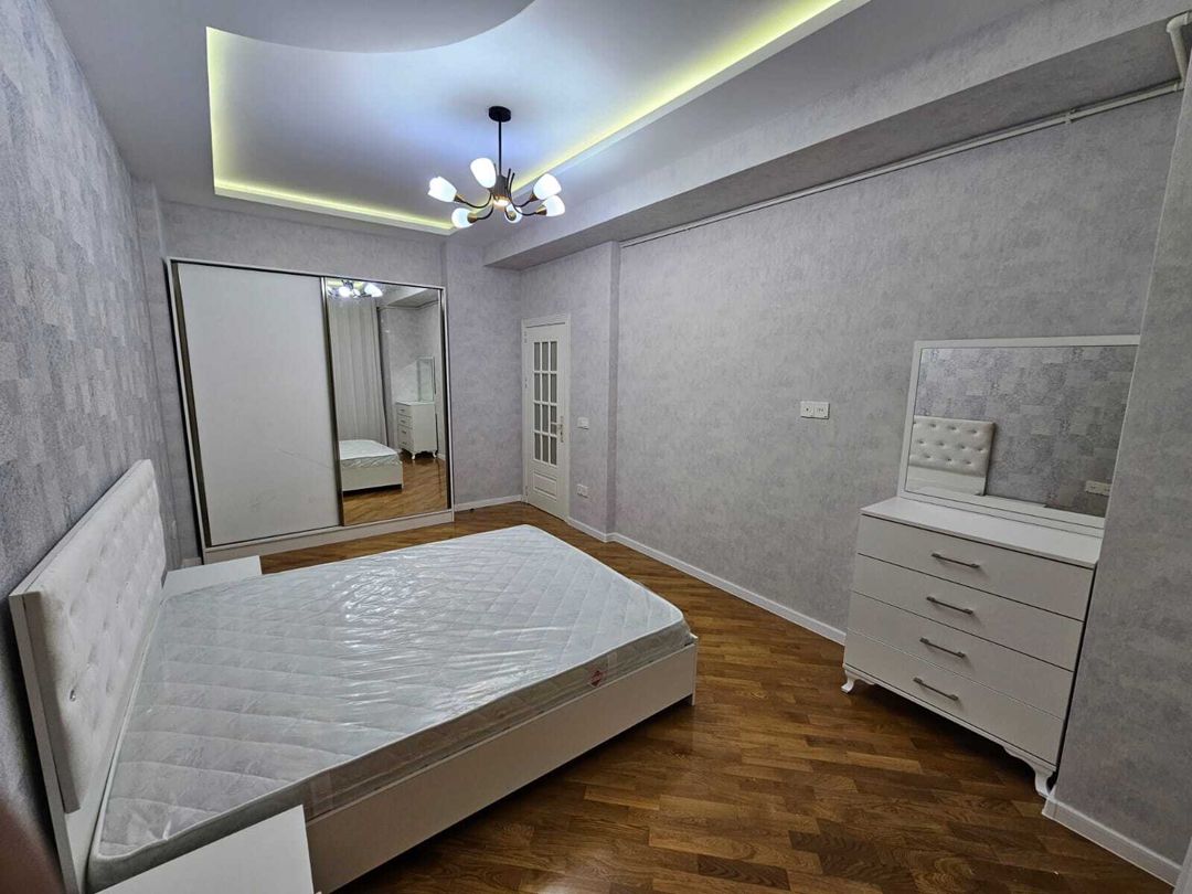 Satılır 2 otaqlı yeni tikili 75 m² — Mənzil, Bakı (8)
