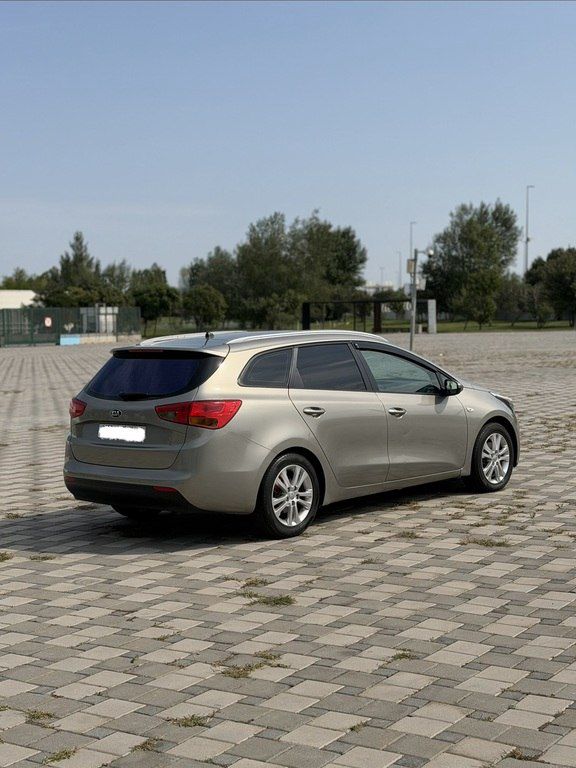Kia Ceed SW, 1.6 L, 2012 il, 225 000 km — Avtomobillər, Bakı (5)