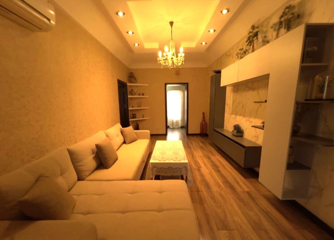 Satılır 3 otaqlı köhnə tikili 75 m² — Mənzil, Bakı