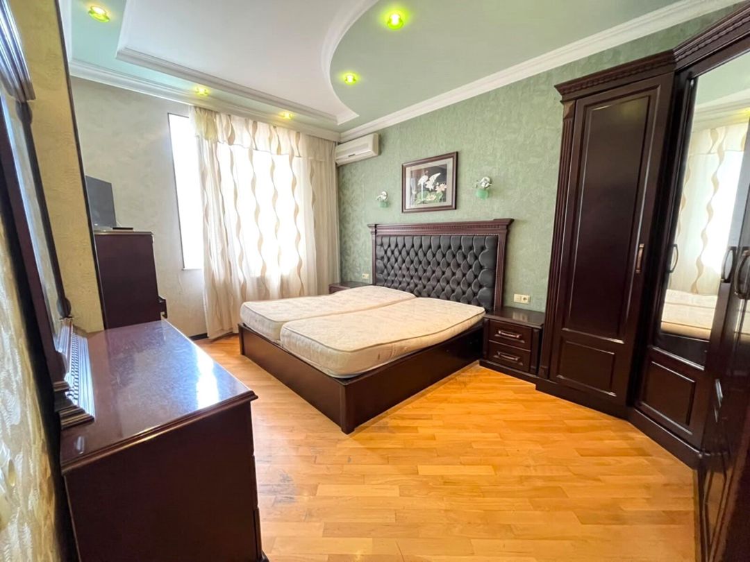 Satılır 3 otaqlı yeni tikili 120 m² — Mənzil, Bakı (7)
