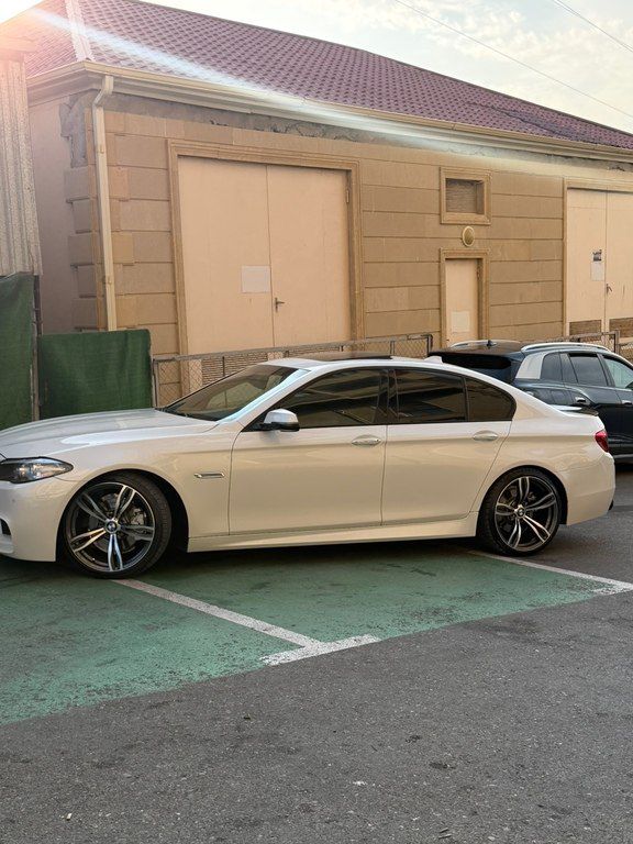 BMW 528, 2.0 L, 2015 il, 236 450 km — Avtomobillər, Bakı (7)