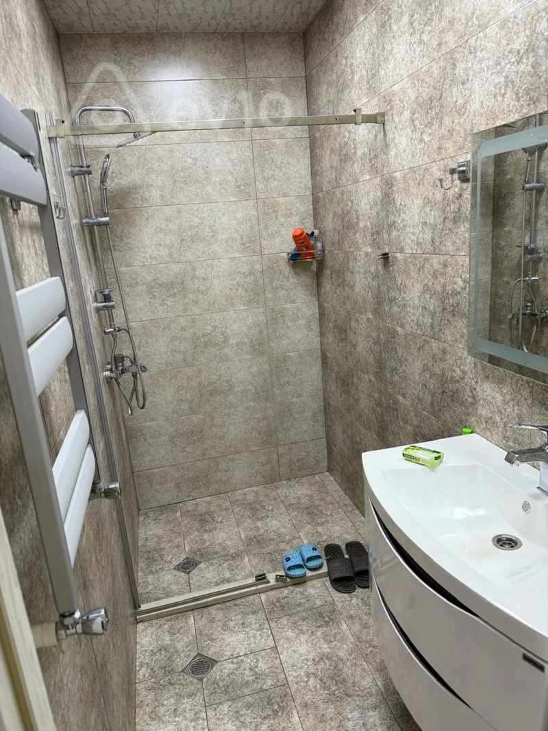3 otaqlı mənzil, 75 m², Əhməd Cəmil küçəsi — kirayə — Mənzil, Bakı (11)