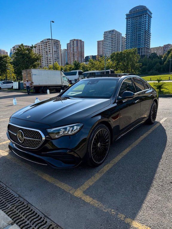 Mercedes E 220 d 4MATIC, 2.0 L, 2025 il, 19 500 km — Avtomobillər, Bakı (3)