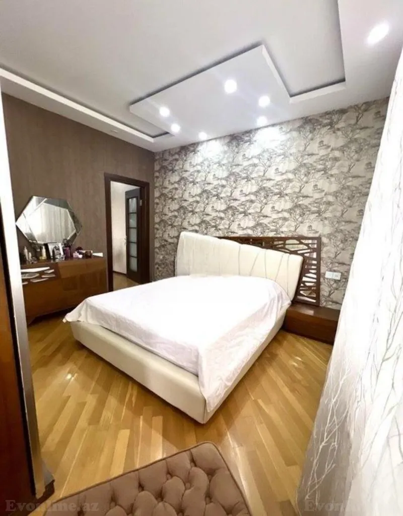 Satılır 3 otaqlı Mənzil Yeni tikili 119 m² Bakı, Yasamal r., İnşaatçılar m — Mənzil, Bakı (5)