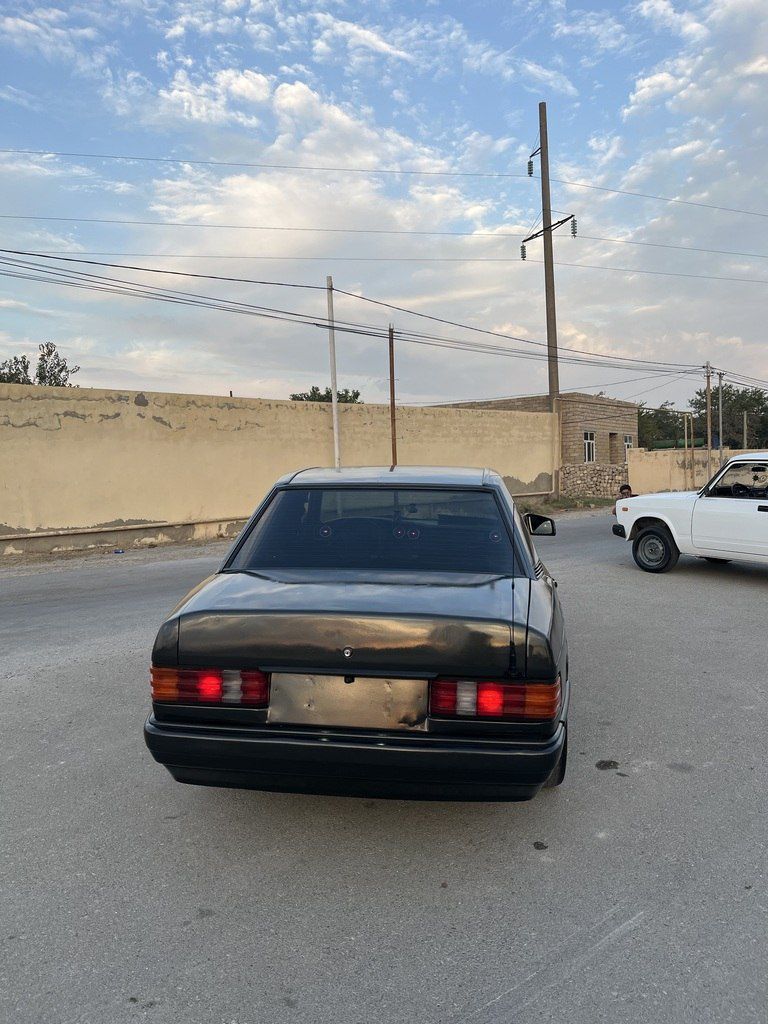 Mercedes 190, 2.0 L, 1992 il, 387 738 km — Avtomobillər, Bakı (5)