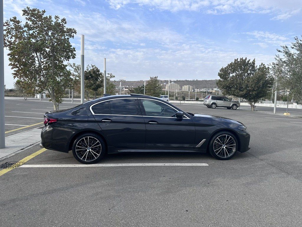 BMW 530, 2.0 L, 2017 il, 128 000 km — Avtomobillər, Bakı (7)