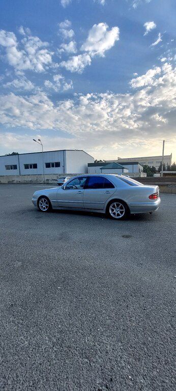 Mercedes E 220, 2.2 L, 2000 il, 300 000 km 99-GE-684 — Avtomobillər, Mingəçevir (7)