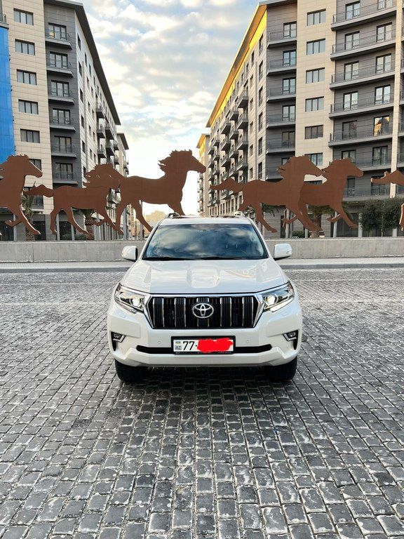 Toyota Land Cruiser Prado, 2.8 L, 2022 il, 70 000 km — Avtomobillər, Bakı (4)