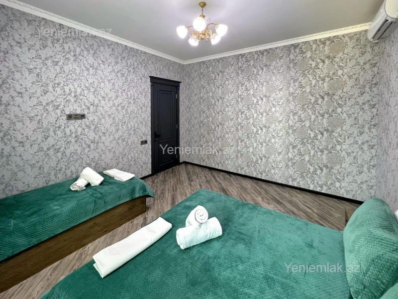 Günlük 4 otaqlı Həyət evi / Villa, 250 m², Qəbələ — Ev, villa, Qəbələ (12)