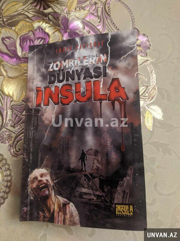 Zombi Janrında Kitab Zombilerin Dünyası — Digər, Bakı (2)