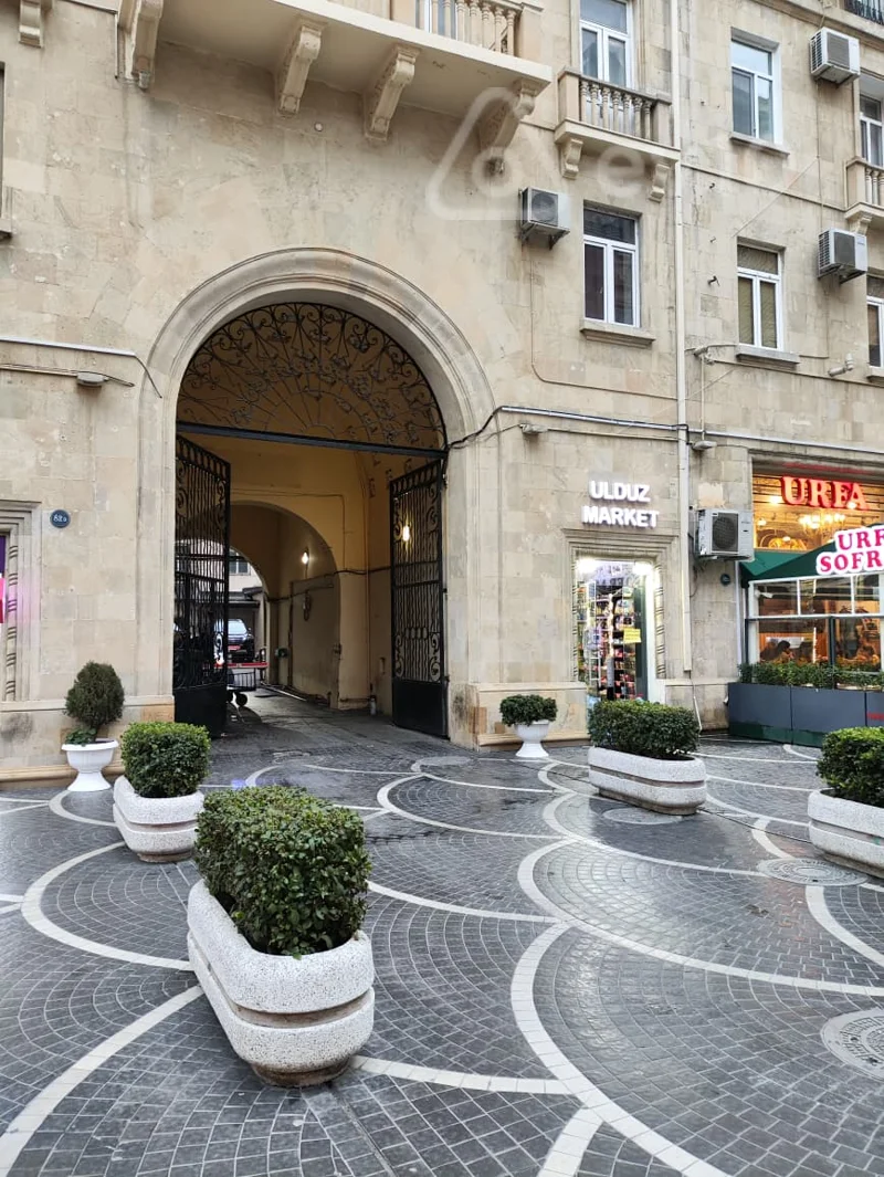 Ofis, 65 m², Nizami küçəsi — kirayə — Araz