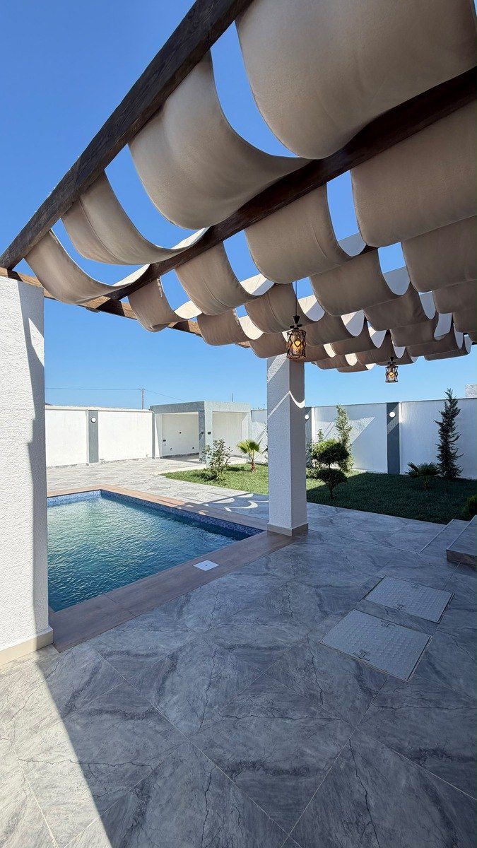 Satılır 4 otaqlı həyət evi/bağ evi 150 m² — Ev, villa, Bakı (10)