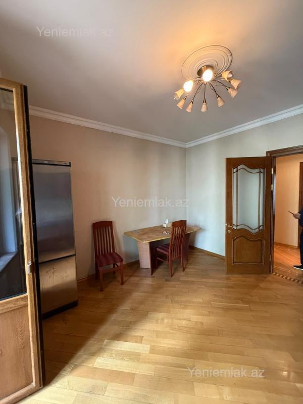 Kirayə 4 otaqlı Bina evi menzil (Köhnə tikili), 210 m², Nizami rayonu — Mənzil, Bakı (11)
