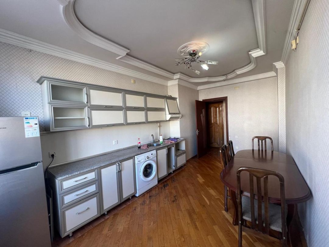 Satılır 3 otaqlı yeni tikili 150 m² — Mənzil, Bakı (11)