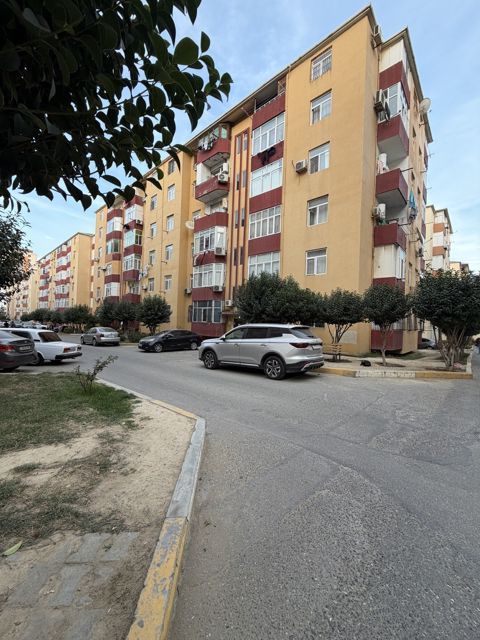 Satılır 3 otaqlı yeni tikili 83 m² — Bakı