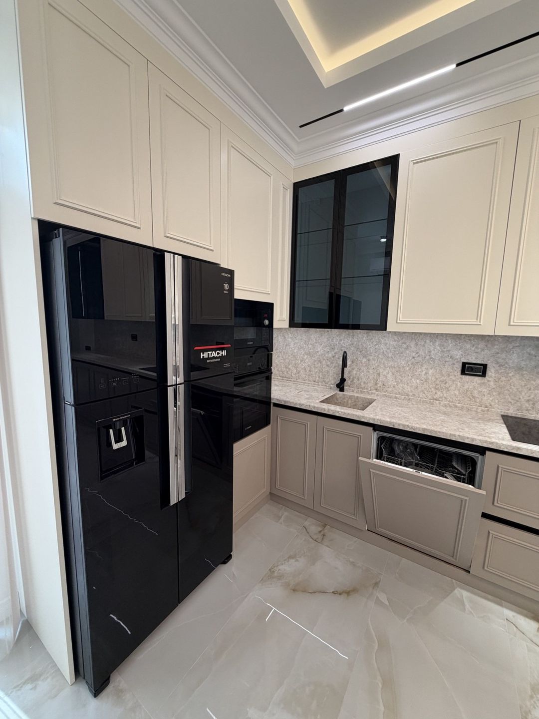 Satılır 4 otaqlı yeni tikili 181 m² — Mənzil, Bakı (9)