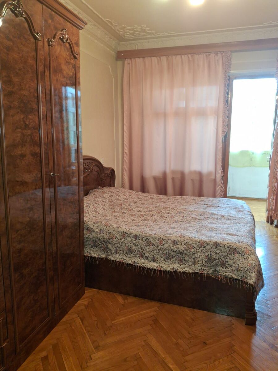 Satılır 5 otaqlı köhnə tikili 155 m² — Mənzil, Bakı (7)