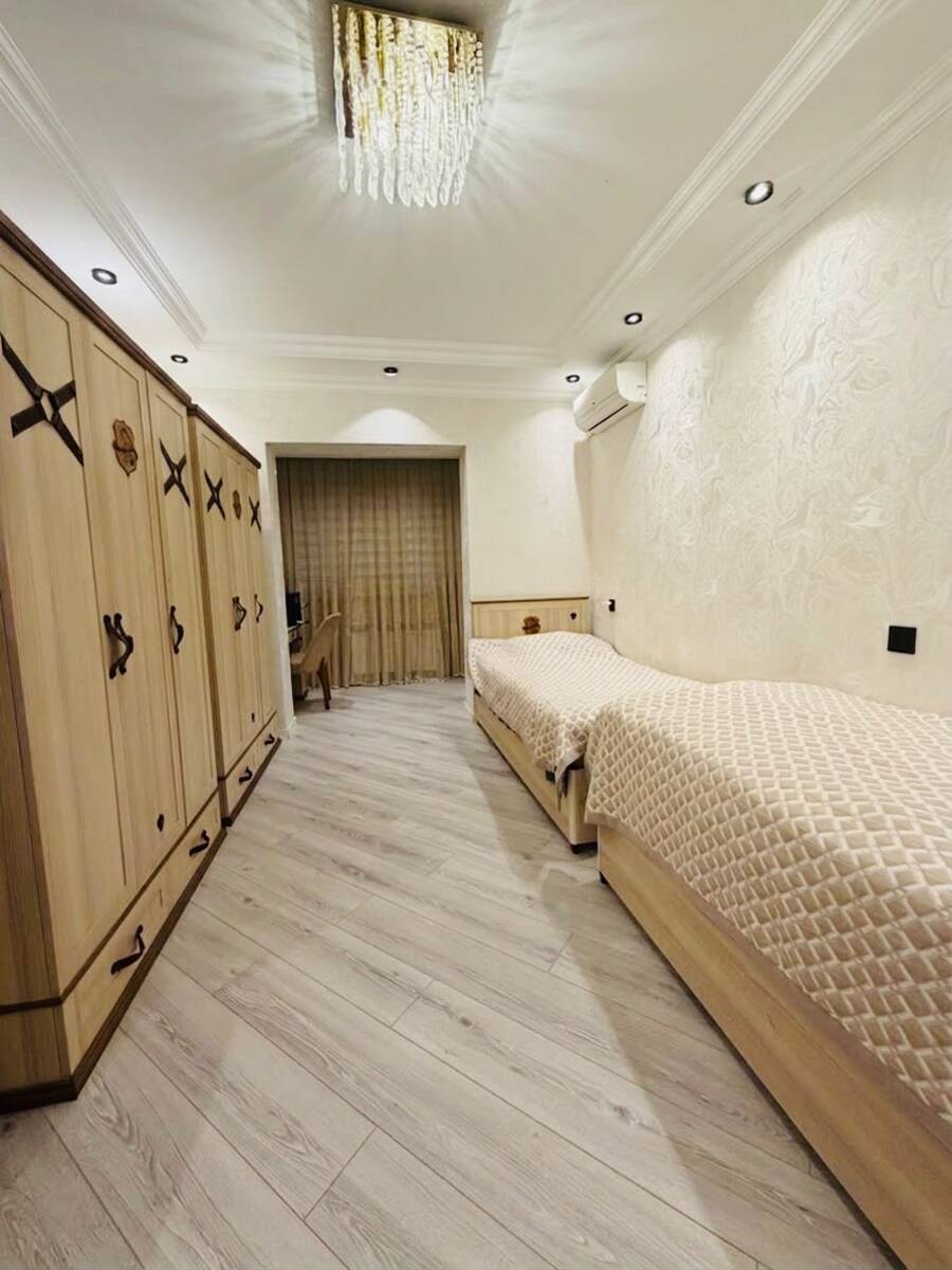 Satılır 3 otaqlı köhnə tikili 100 m² — Mənzil, Bakı (9)