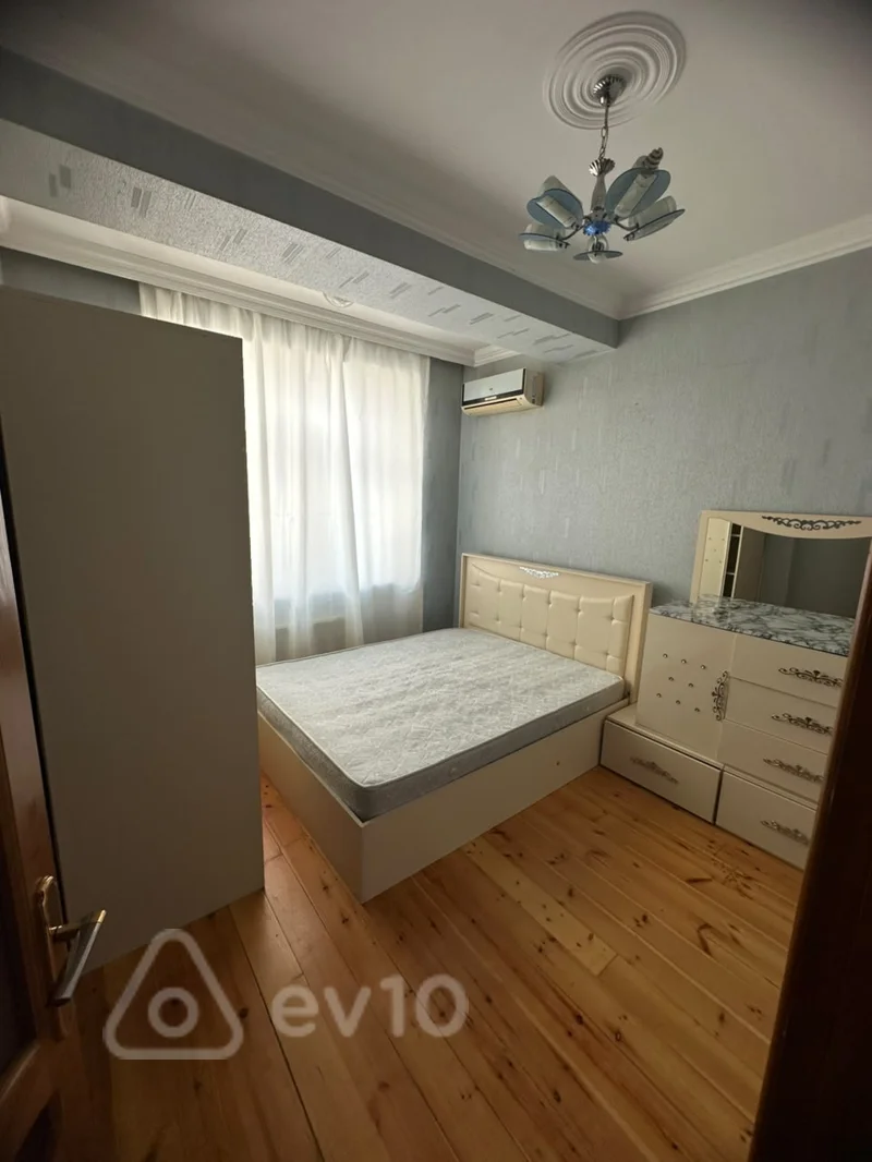 3 otaqlı mənzil, 120 m², Xudu Memmedov kuc. — kirayə — Mənzil, Bakı (2)