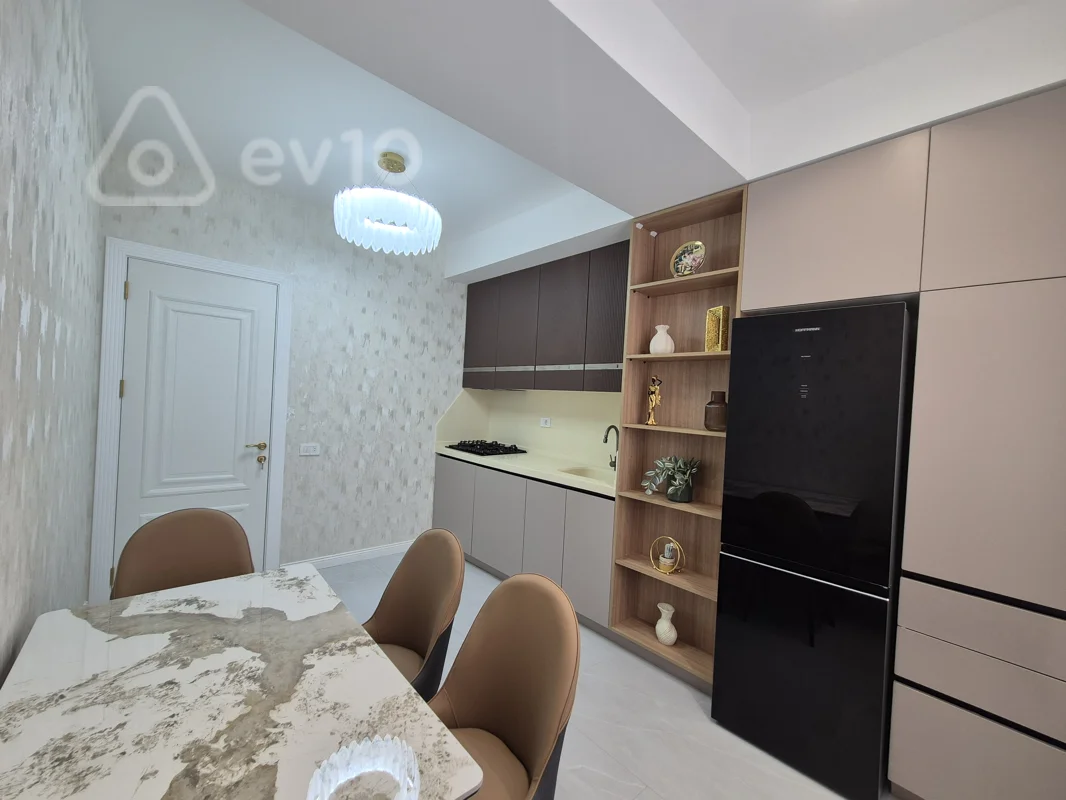 4 otaqlı mənzil, 110 m², Abay Kunanbayev küçəsi — Mənzil, Bakı (12)