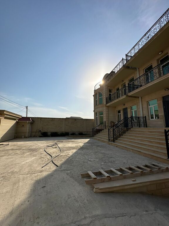 Satılır 5 otaqlı həyət evi/bağ evi 1000 m² — Ev, villa, Bakı (3)