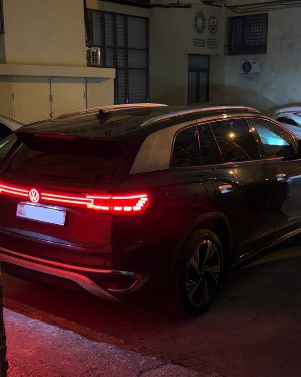 Volkswagen ID.6 Crozz, 84.8 kWh, 2023 il, 118 000 km — Avtomobillər, Bakı (10)