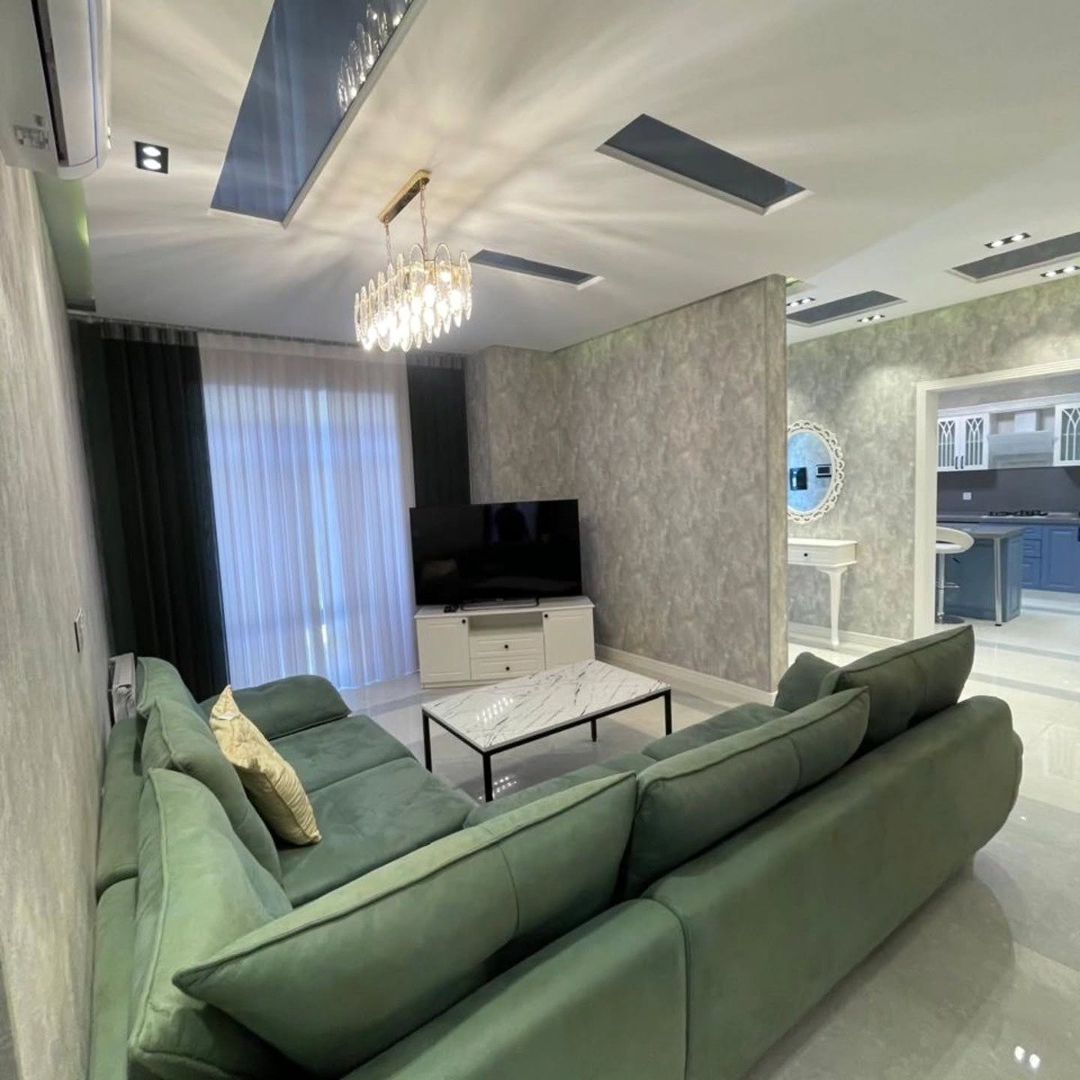 İcarəyə verilir 6 otaqlı həyət evi/bağ evi 320 m² — Ev, villa, Bakı (11)