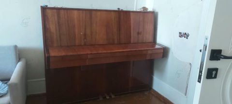 Belarus vertikal piano - Marka/model: “Belarus” upright piano — Sumqayıt