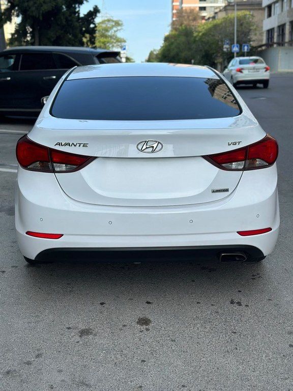 Hyundai Avante, 1.6 L, 2014 il, 244 880 km — Avtomobillər, Bakı (5)