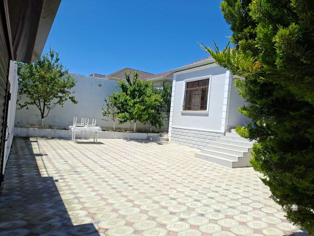 Satılır 4 otaqlı həyət evi/bağ evi 140 m² — Ev, villa, Bakı (4)