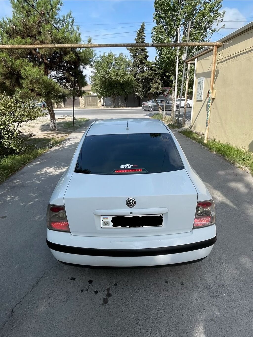 Volkswagen sedan salonu – bej və qara rəng kombinasiyalı, parça — Salon detalları, Bakı (7)