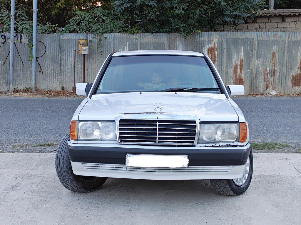 Mercedes 190, 2.0 L, 1991 il, 214 518 km — Avtomobillər, Bərdə