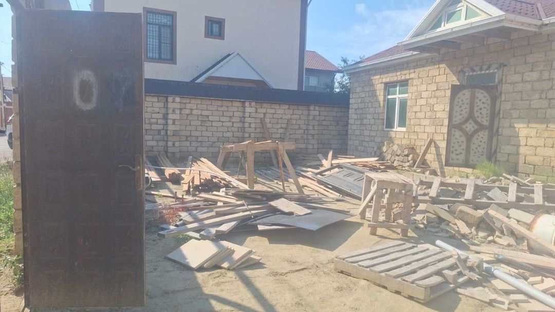 Satılır 3 otaqlı həyət evi/bağ evi 130 m² — Ev, villa, Bakı (3)