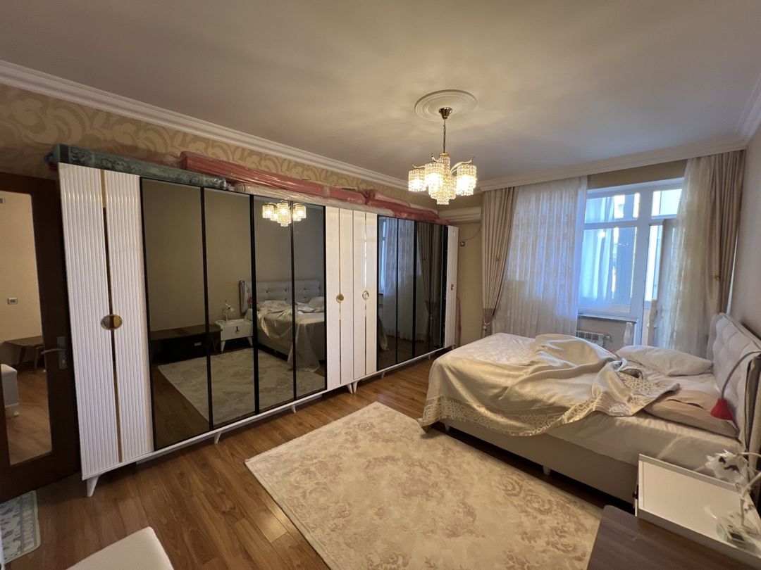 Satılır 4 otaqlı yeni tikili 180 m² — Mənzil, Bakı (9)