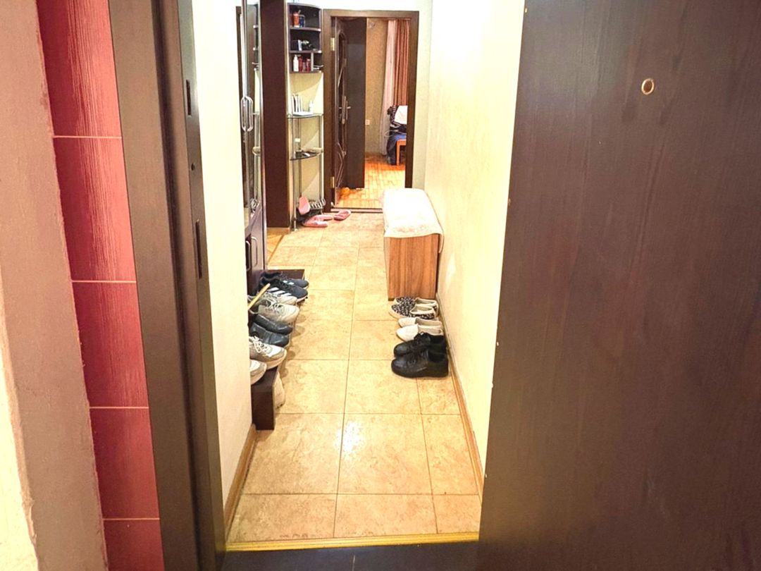 Satılır 5 otaqlı köhnə tikili 100 m² — Mənzil, Bakı (9)