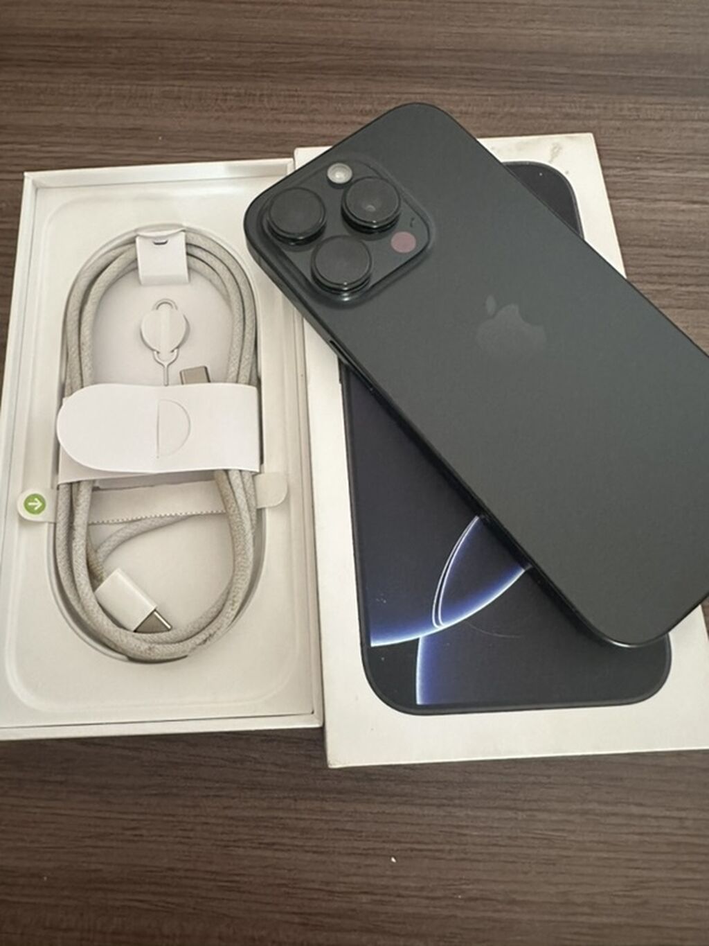 IPhone 16 Pro, 128 GB, Black Titanium, Face ID — Apple iPhone, Bakı (3)