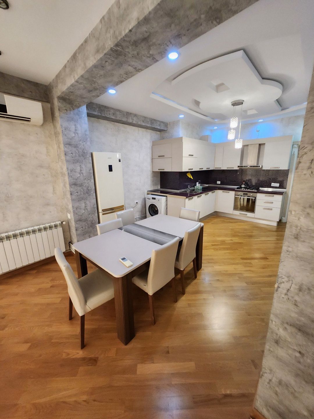 İcarəyə verilir 2 otaqlı yeni tikili 110 m² — Mənzil, Bakı (7)