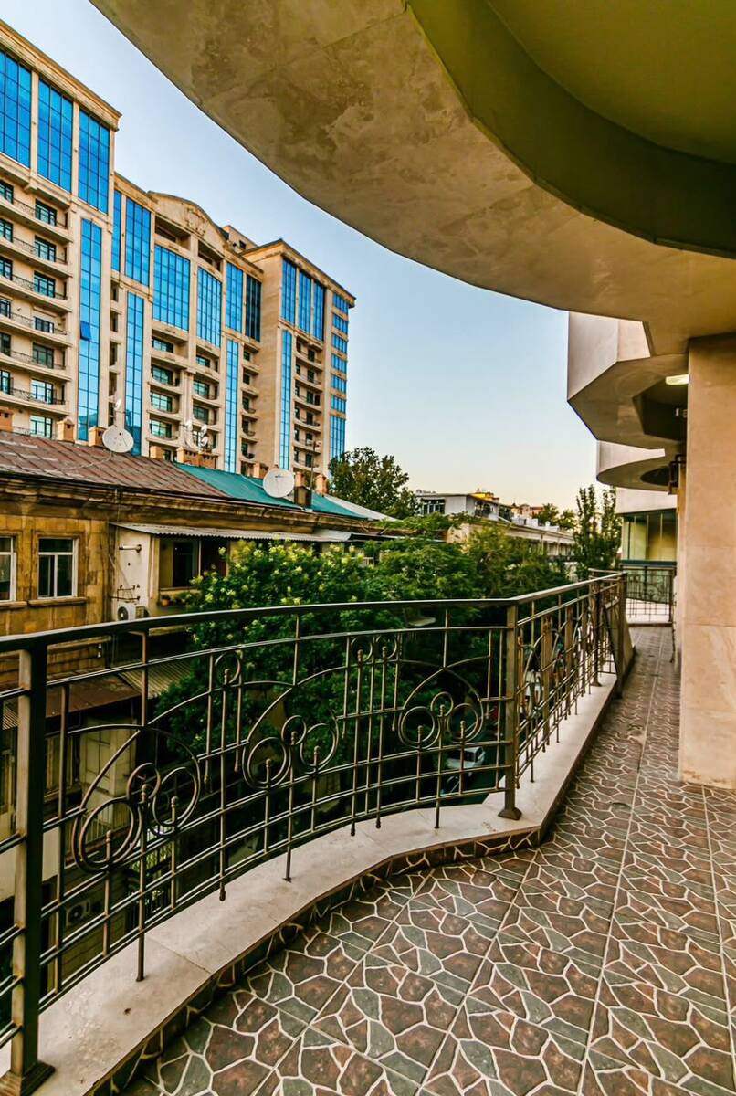 İcarəyə verilir 3 otaqlı yeni tikili 160 m² — Mənzil, Bakı (12)