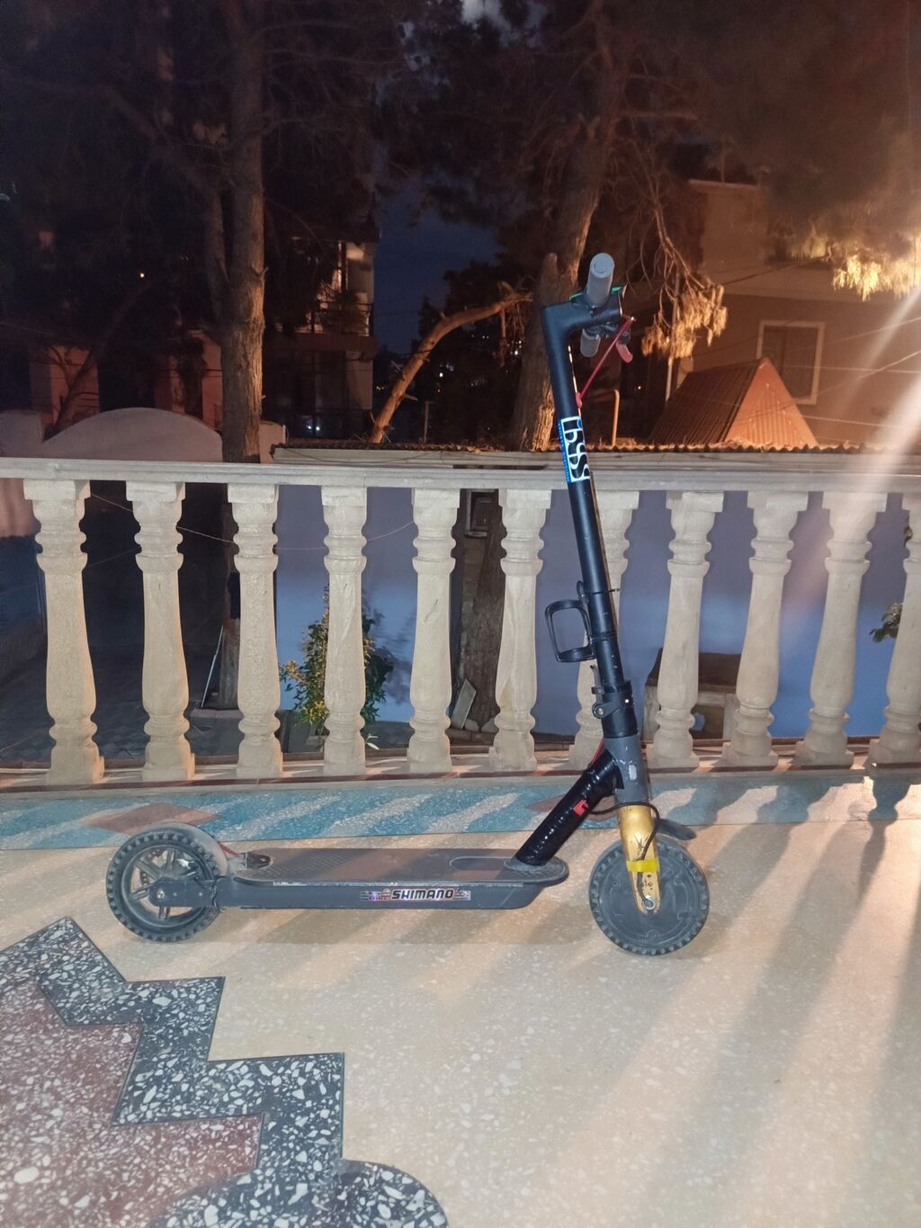 Elektrik skuteri – “Shimano” yazılı gövdə, qatlanan konstruksiya — Skuterlər, Bakı (4)