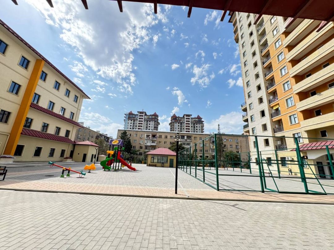 Satılır 4 otaqlı yeni tikili 186 m² — Mənzil, Bakı (9)