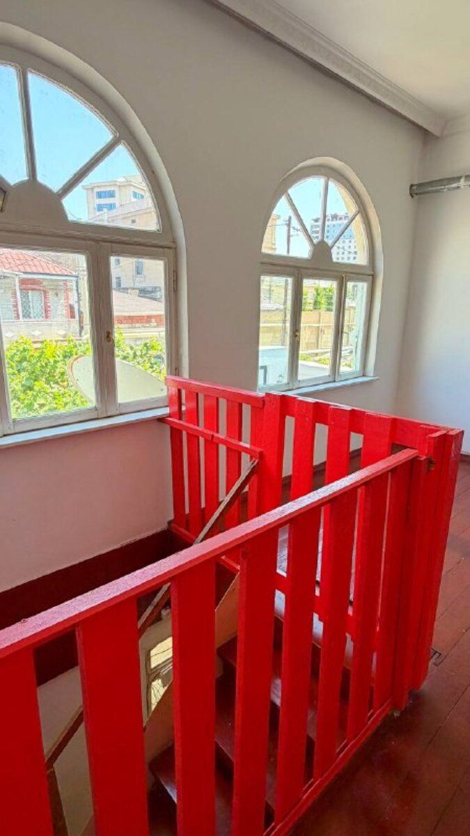 İcarəyə verilir 5 otaqlı həyət evi/bağ evi 100 m² — Ev, villa, Bakı (10)