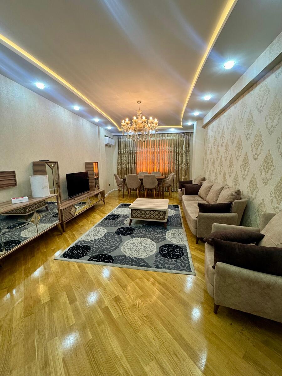 İcarəyə verilir 3 otaqlı yeni tikili 139 m² — Mənzil, Bakı (2)