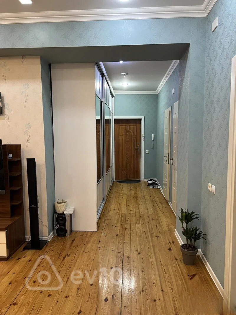 3 otaqlı mənzil, 104 m², Məhəmməd Xiyabani — Mənzil, Bakı (4)