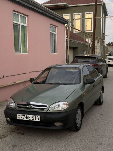 Daewoo Lanos: 1.5 l 2010 il Sedan — Novxanı