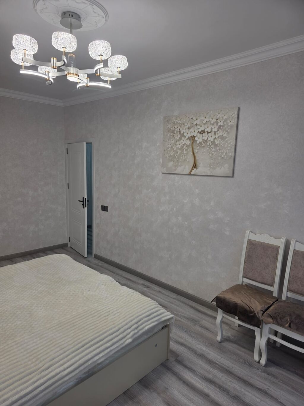 Bakı, Bakıxanov qəs., 3 otaqlı, Köhnə tikili, m. Neftçilər, 75 kv. m — Mənzil, Bakı (10)