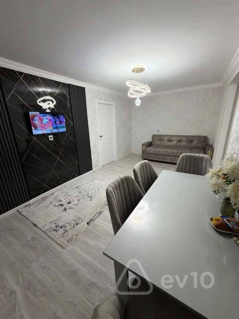 3 otaqlı mənzil, 95 m², Rüstəm Rüstəmov küçəsi — kirayə — Mənzil, Bakı (4)