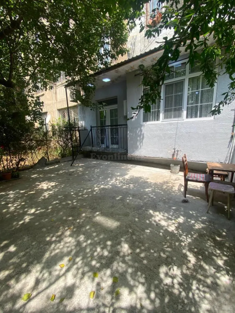 Satılır 3 otaqlı Mənzil Köhnə tikili 80 m² Bakı, Xətai r., Əhmədli m., Əhmədli — Bakı