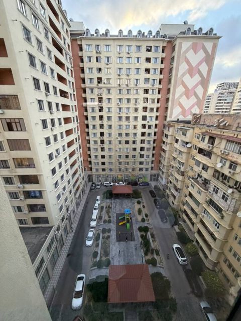 Satılır 3 otaqlı yeni tikili 100 m² — Bakı