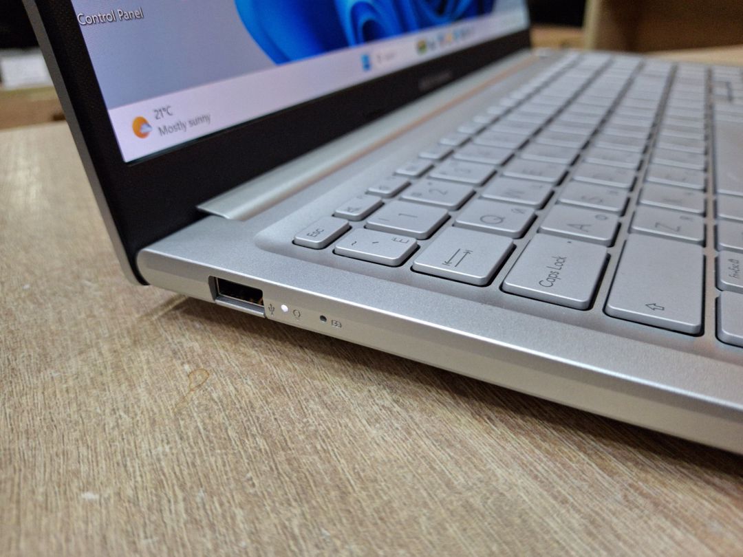Asus Vivobook Oled 2.8K 120 hz I5 1340P 16GB — Noutbuklar, Bakı (4)